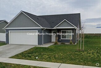 Building Photo - 12490 N Cavanaugh Dr