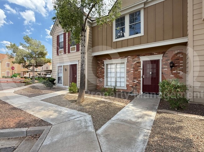 Building Photo - 3431 W Morrow Dr