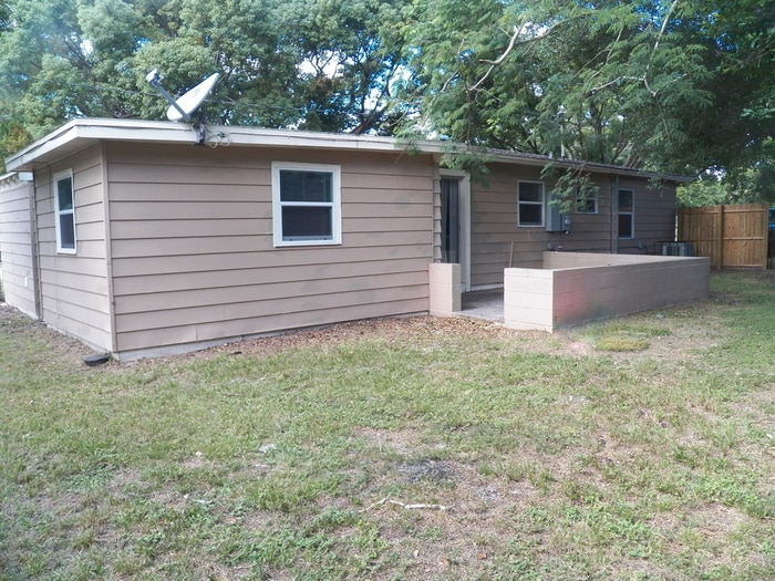 Foto del edificio - 1301 Sandy Ln