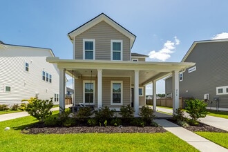 Building Photo - 214 Narrowleaf Ave