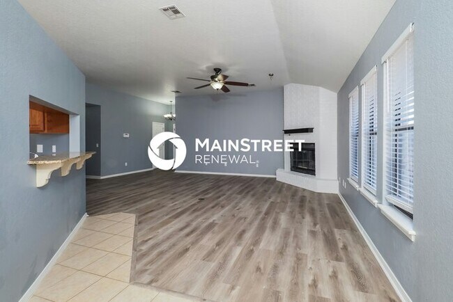 Foto del edificio - 3 Bedroom Pet-Friendly Home in EDMOND, OK with Main Street Renewal
