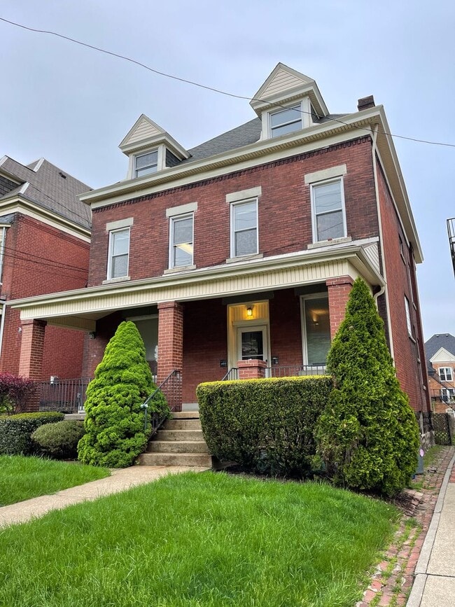 Building Photo - 403 S Atlantic Ave