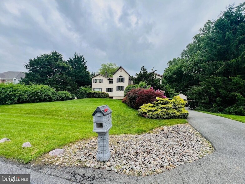 Photo - 15729 Holly Grove Road Unit