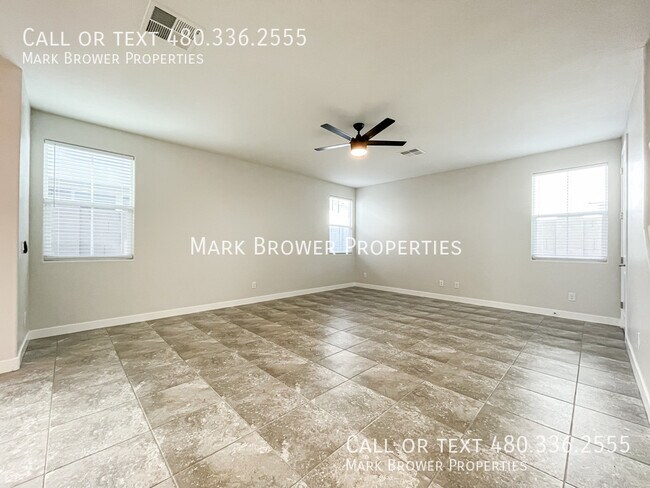 Building Photo - 5547 S Dillon