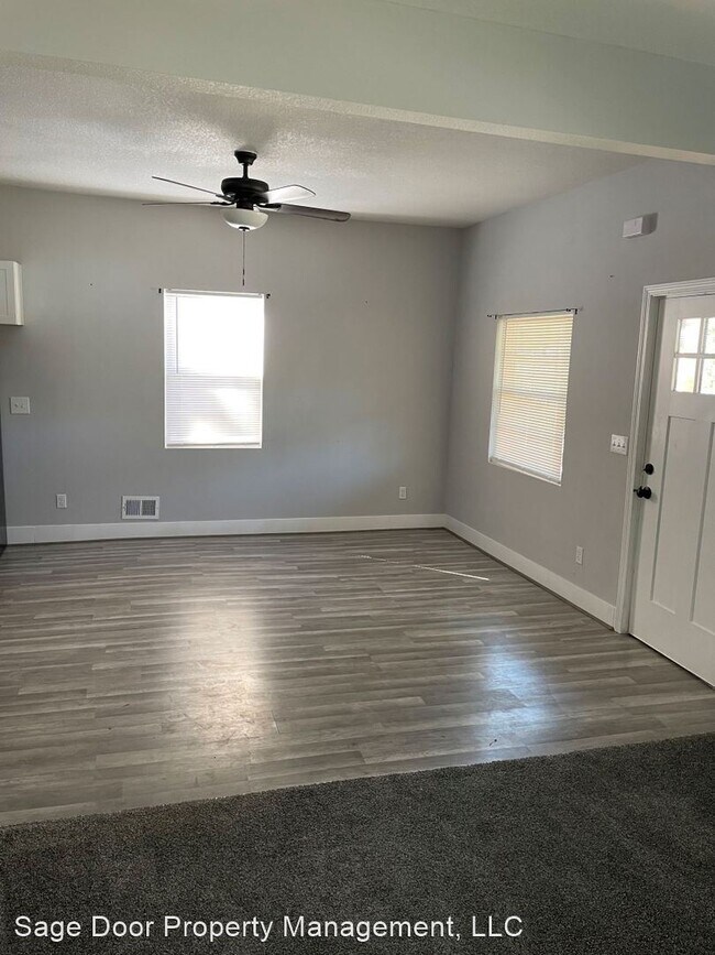 3 br, 1.5 bath House - 2419 Bales Avenue photo'