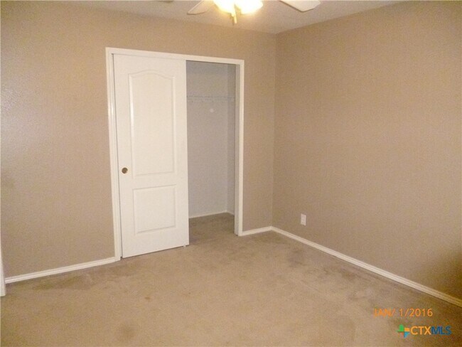 Foto del edificio - 2667 Hunt St