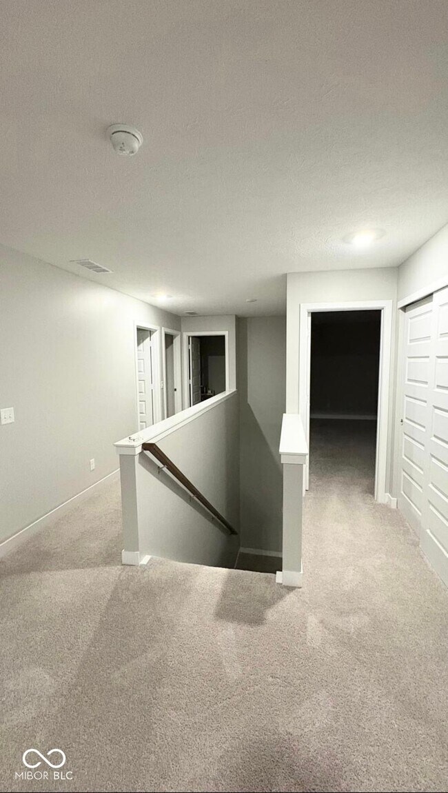 Foto del edificio - 6756 Sugar Crk Ln