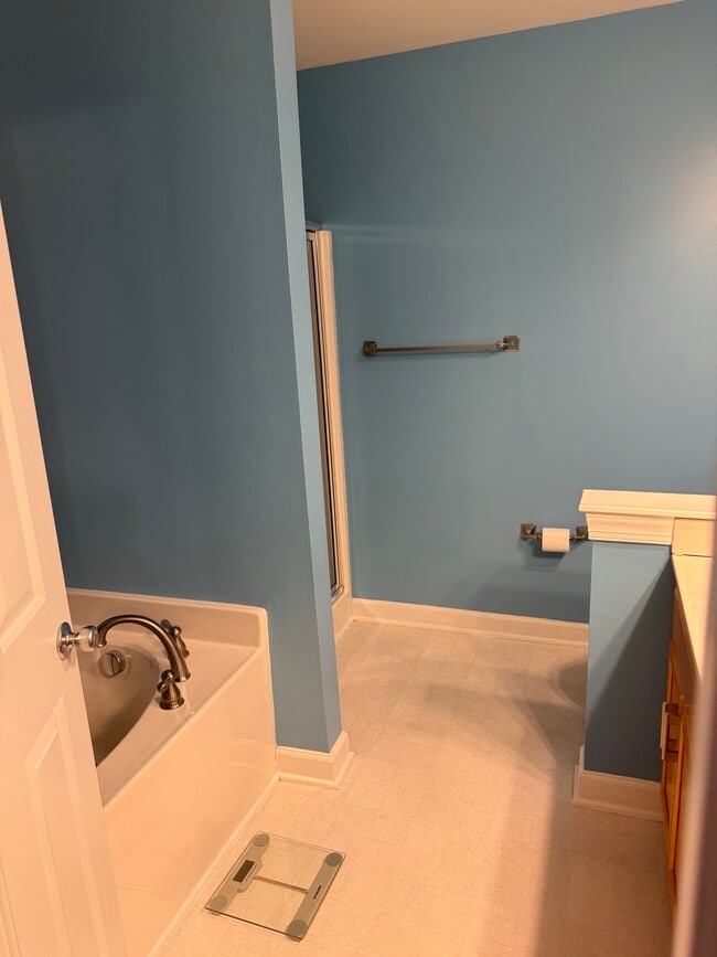 Building Photo - 2576 Blue Dog Ct