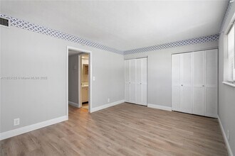 Building Photo - 300 Layne Blvd