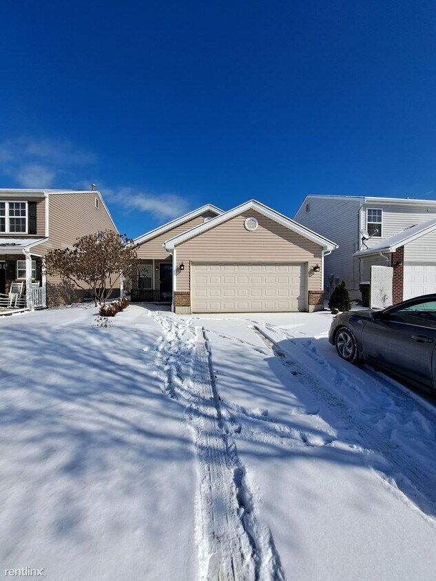 5906 Amanda Ct, Loveland, OH 45140 House Rental in Loveland, OH