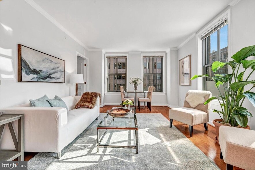 Primary Photo - 631 D St NW