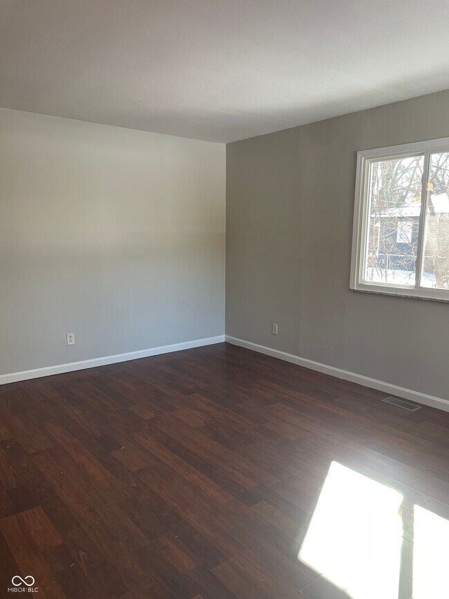 Foto del edificio - 1023 Janet Dr