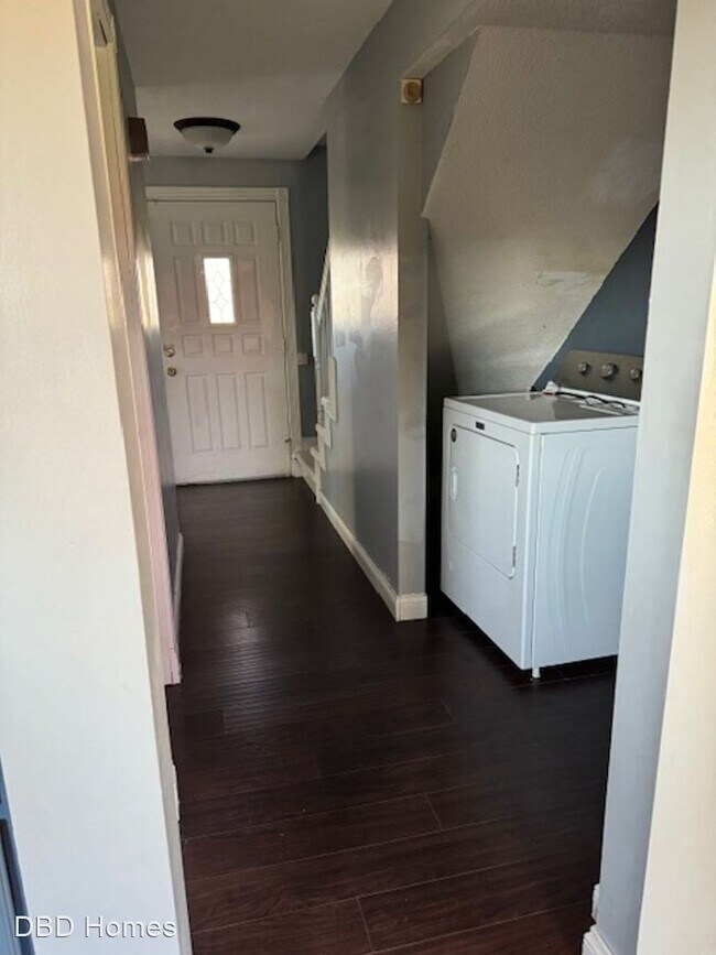 Foto del edificio - 3 br, 2.5 bath House - 7712 Sunderland Drive