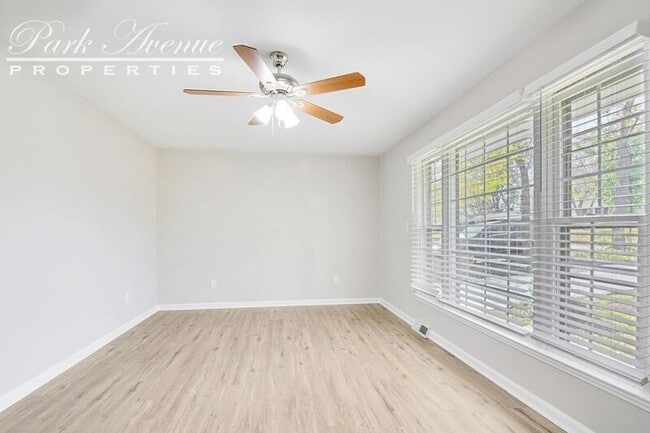 Building Photo - 4616 Castlebar Dr