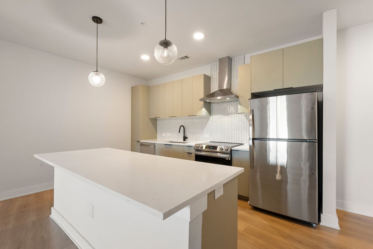Foto principal - 2500 Longview St