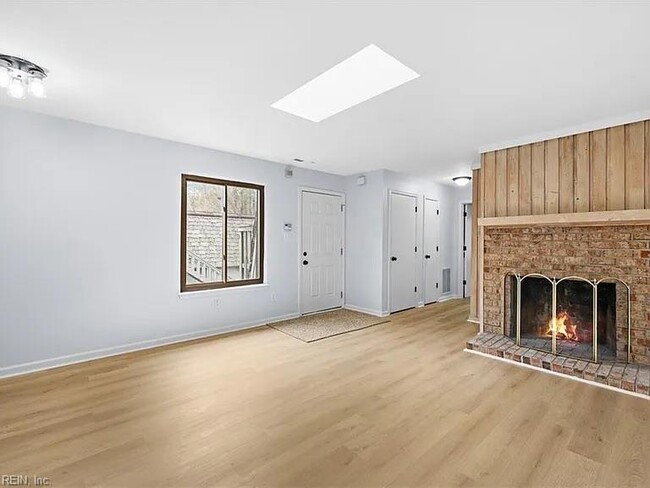 Foto del edificio - 1647 Ocean Bay Dr