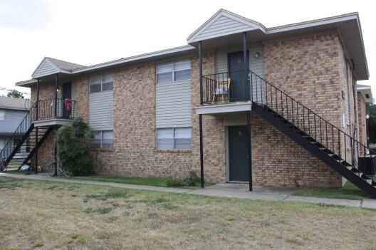 205 Spruce - 205 Spruce St
