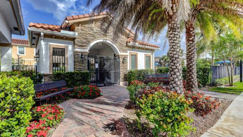 Foto del edificio - 4335 Brewster Ln
