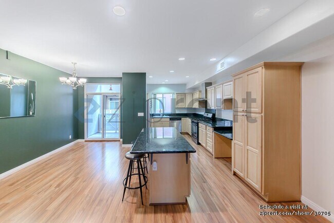 Foto del edificio - 11622 Oxnard St