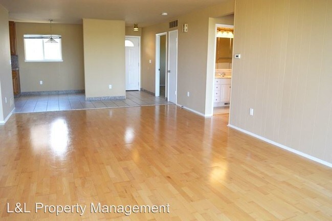 Building Photo - 146 Buchanan Ct