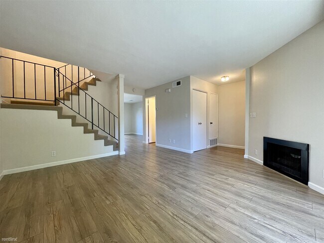 Foto del edificio - 3 br, 2.5 bath Townhome - 3157 Payne Avenu...