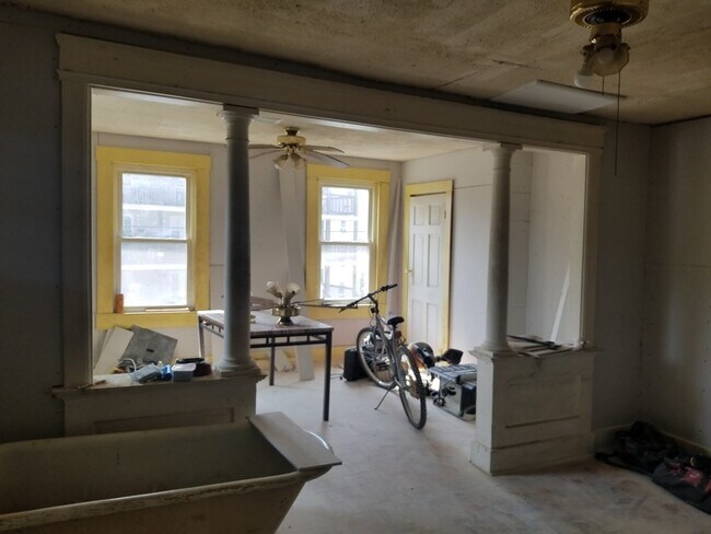 Building Photo - 39 Worcester St