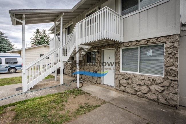 Building Photo - 110 E Borah Ave