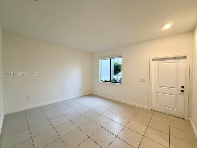 Foto del edificio - 21050 NE 8th Ave