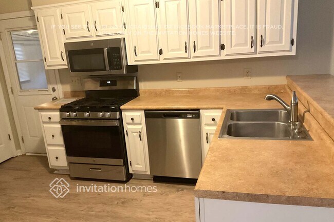 Foto del edificio - 5024 Logans Run