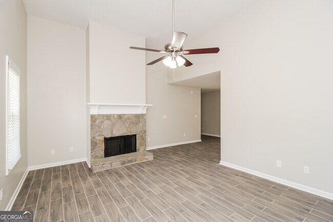 Building Photo - 66 Olde Town Way