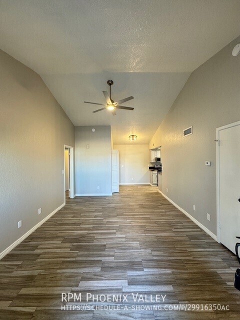 Foto del edificio - Updated 2 bed / 2 bath Townhome in Mesa wi...