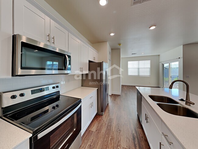 Foto del edificio - 21384 S 231st Way
