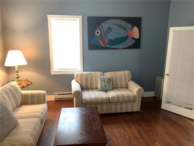 Foto del edificio - 42 Lee Ave