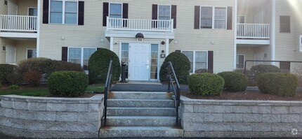 Building Photo - 14 Vista Ridge Dr