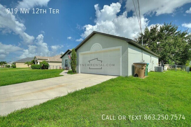 Building Photo - 919 NW 12th Terrace