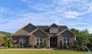 Building Photo - 4504 Hampton View Dr