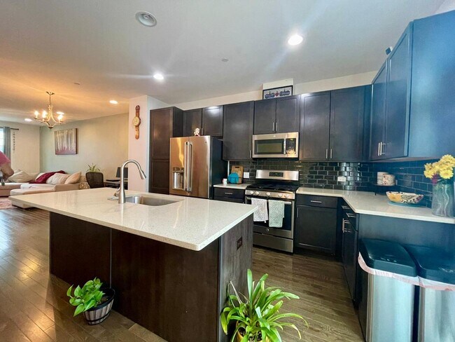Foto del edificio - 304 Lexington Ln