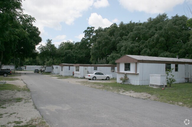 Building Photo - Parkview Mobile Home Community