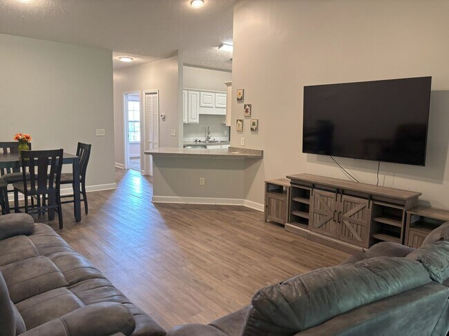 Building Photo - 106 Westhaven Dr