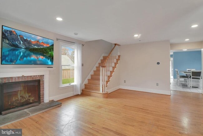 Building Photo - 8229 Jumpers Hole Rd