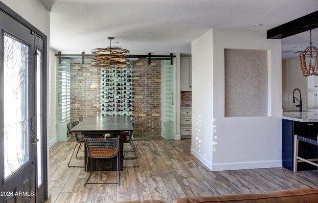 Building Photo - 2016 E State Ave