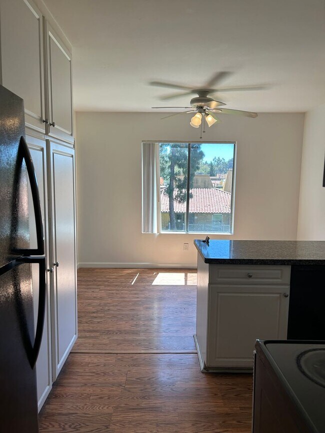Building Photo - 3Bedroom 2 bath in Gated Waterbridge commu...