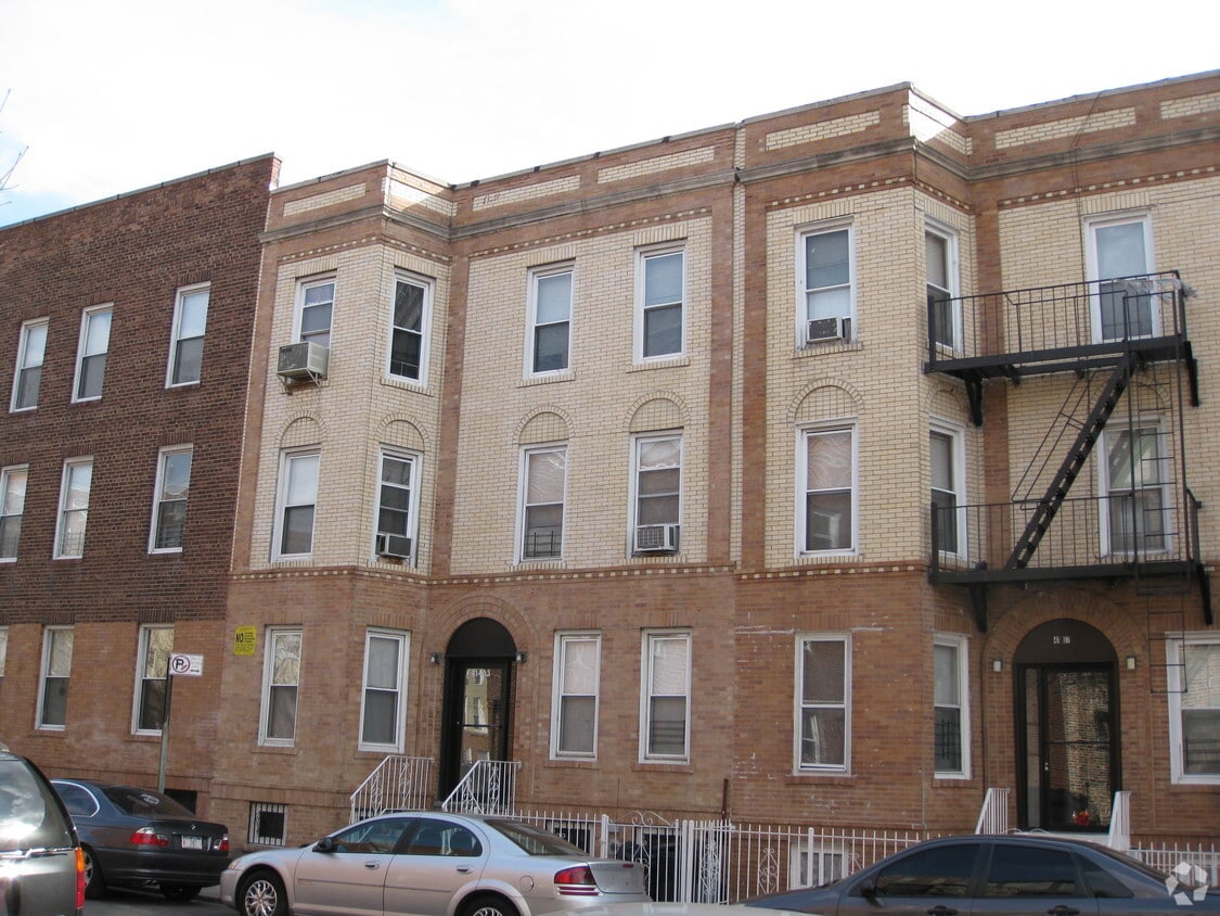 Foto del edificio - 4103 53rd St