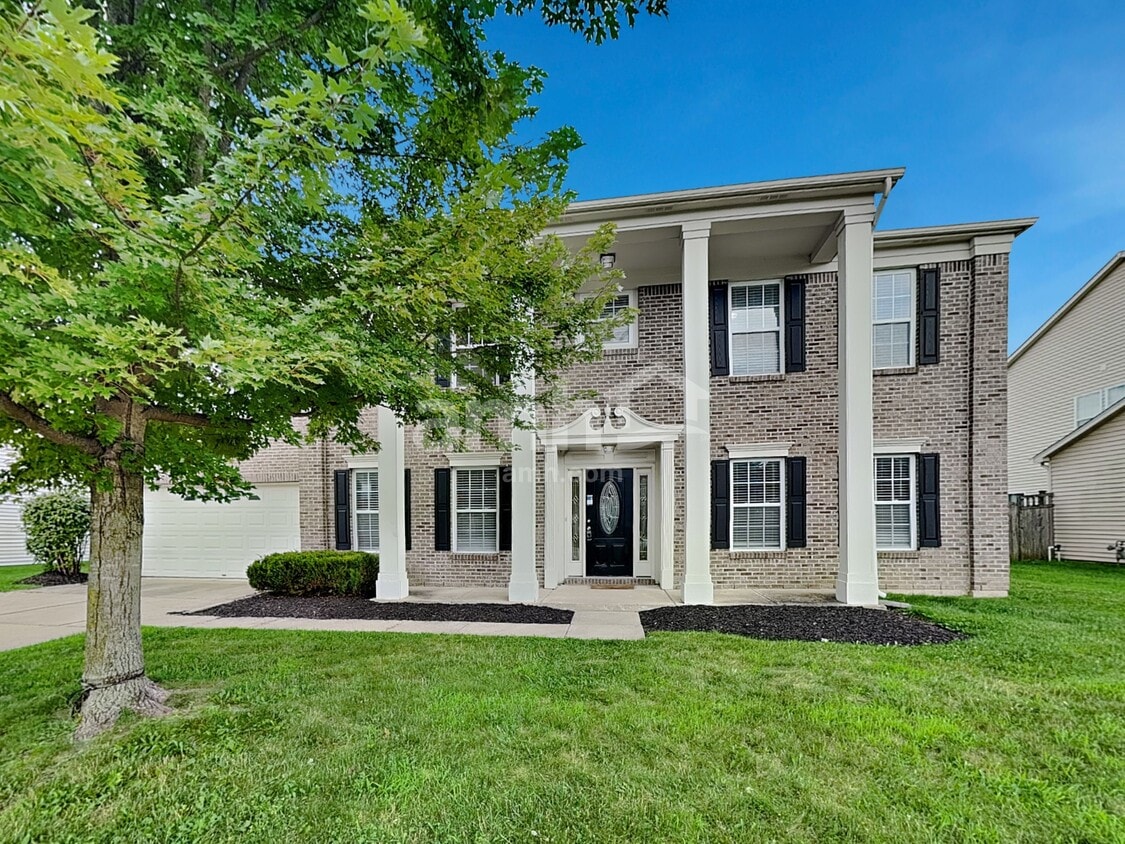 Primary Photo - 10709 McClain Dr