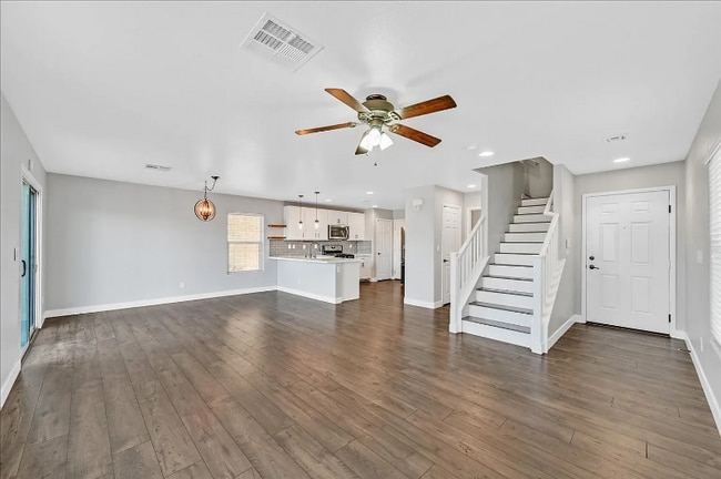 Foto del edificio - 7912 Ivy Run St