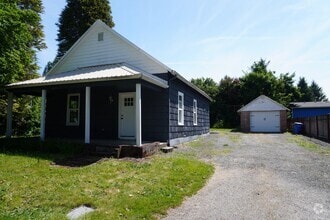 Building Photo - 205 N Hubbard Ave