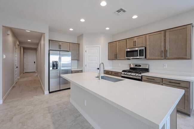 Building Photo - 26113 N 170th Ave