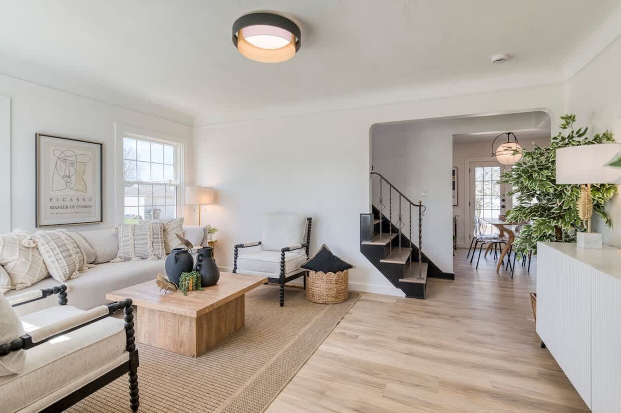 Foto principal - 2716 Lincoln Ave