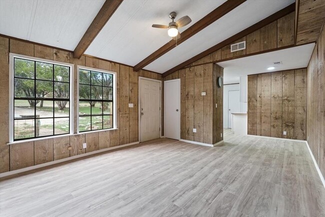 Building Photo - 23393 Nameless Rd