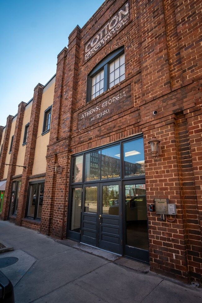 Cotton Exchange #202 - Available Now - Cotton Exchange #202 - Available Now House